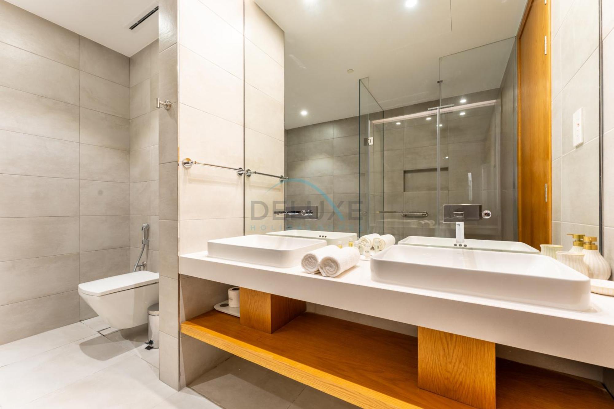 Apartment Palm Jumeirah And Sea Views 3br And Assistant's With 2 Balconies, The One Jbr, Jumeirah By Deluxe Homes Dubai